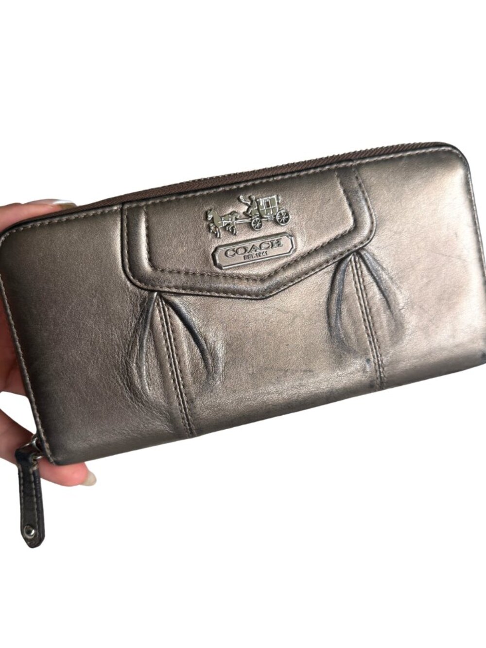 Coach Madison Accordion Zip Wallet Pewter Gunmetal Metallic Horse Carriage Logo